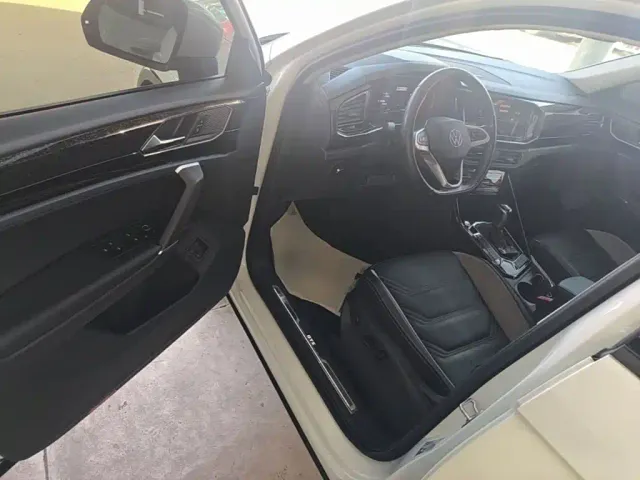 Volkswagen Tayron GTE Plug-in Hybrid — Фото автомобиля 15