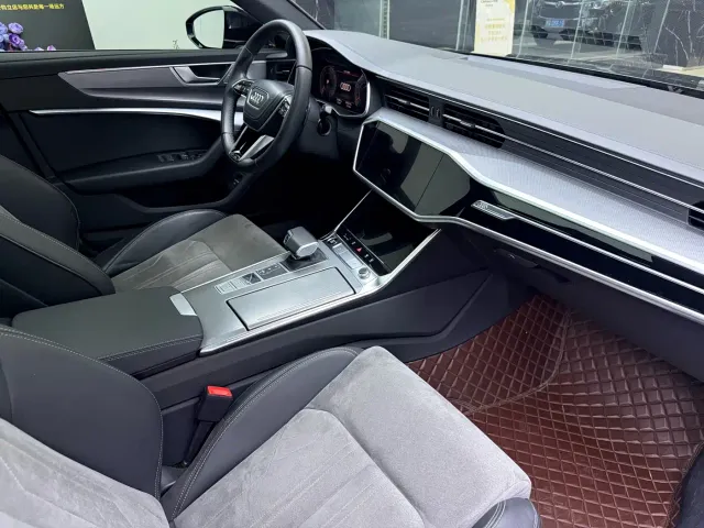 Audi A6L — Фото автомобиля 15