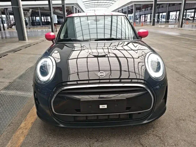 MINI Hatch — Фото автомобиля 2