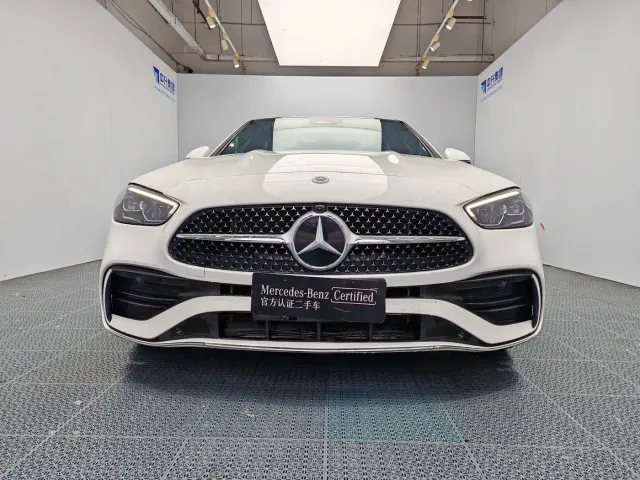 Mercedes-Benz C-Class — Фото автомобиля 2