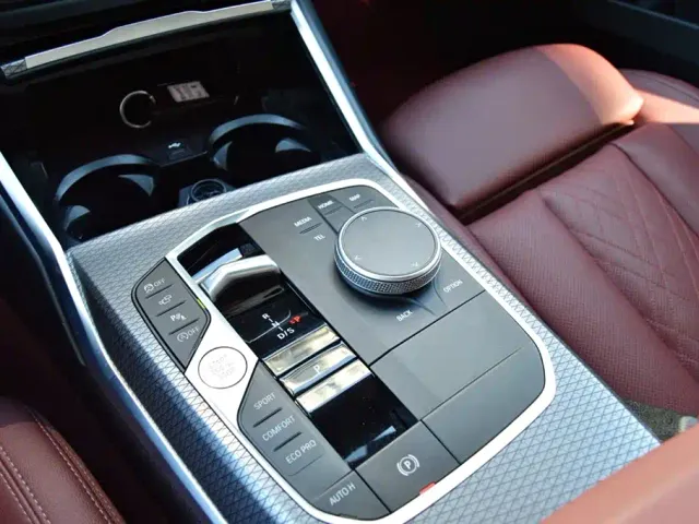 BMW 3 Series — Фото автомобиля 7