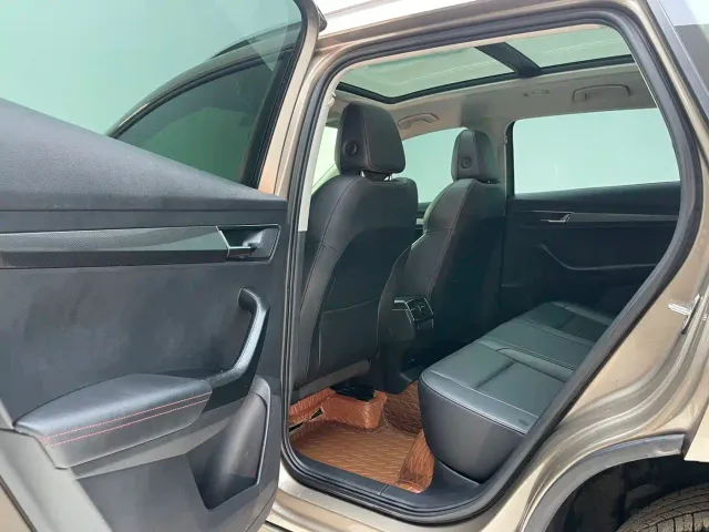 Skoda Karoq — Фото автомобиля 11
