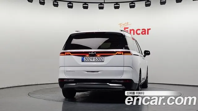 Kia Canival Carnival 4 поколение Дизель 9 мест Signature — Фото автомобиля 4