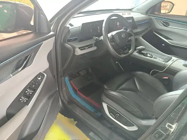 Changan CS75 Plus — Фото автомобиля 15