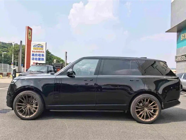 Land Rover Range Rover — Фото автомобиля 3