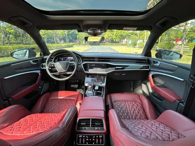 Audi A7L — Фото автомобиля 5