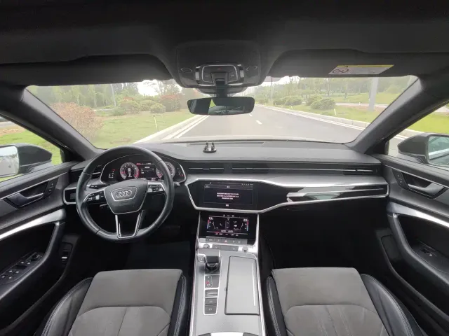 Audi A6L — Фото автомобиля 7