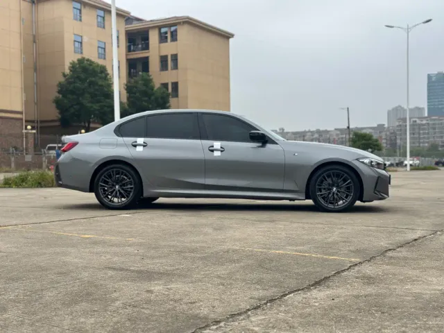 BMW 3 Series — Фото автомобиля 4