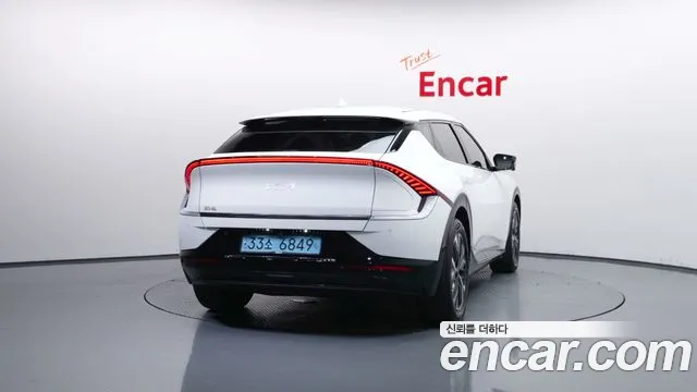 Kia EV6 — Фото автомобиля 4