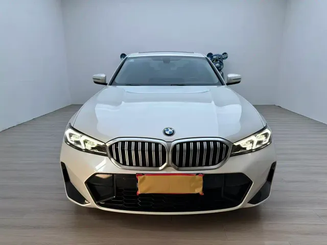 BMW 3 Series — Фото автомобиля 3
