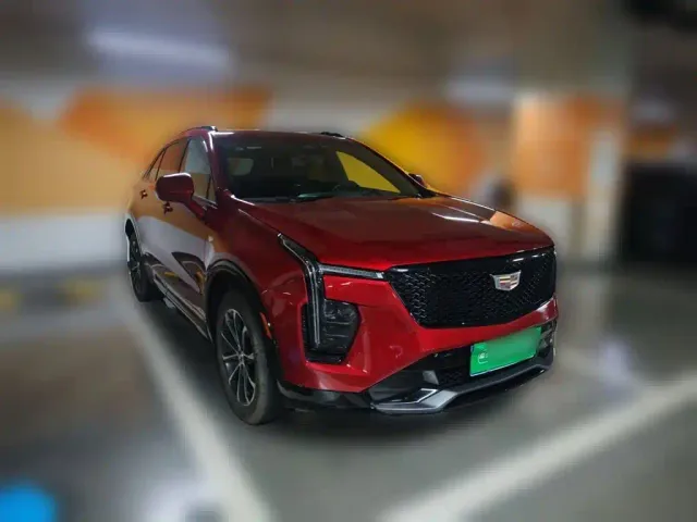 Cadillac XT4 — Фото автомобиля 23