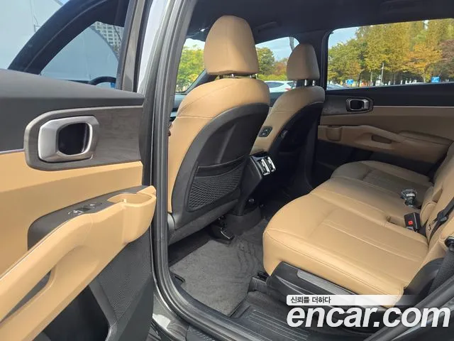 Kia Sorento — Фото автомобиля 14