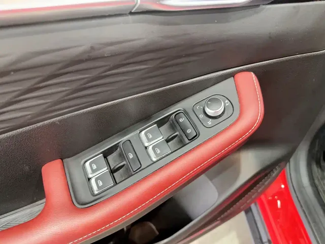Geely Binyue — Фото автомобиля 11