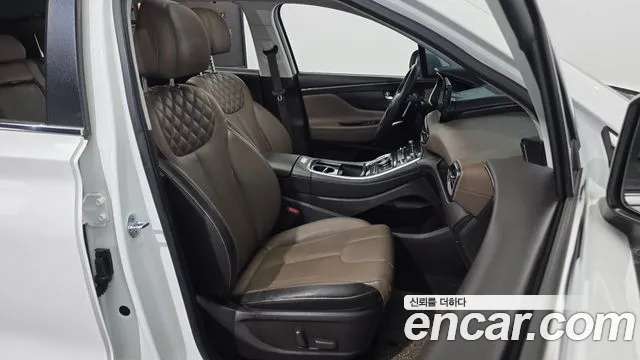 Hyundai Santa Fe New — Фото автомобиля 16