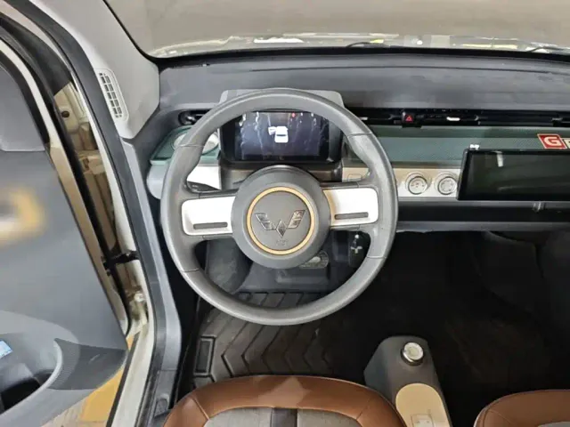Wuling Hongguang Mini EV — Фото автомобиля 10