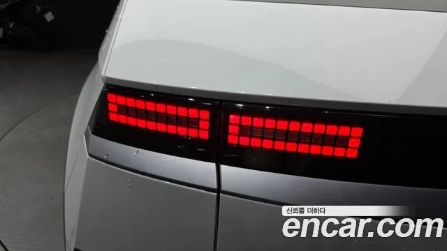 Hyundai Ioniq5 Ioniq5 Long Range AWD — Фото автомобиля 23