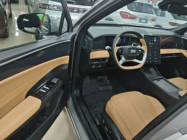 Geely Galaxy L7 — Фото автомобиля 15