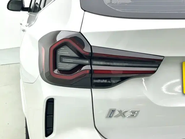BMW BMW iX3 2024 Leading Edition — Фото автомобиля 5