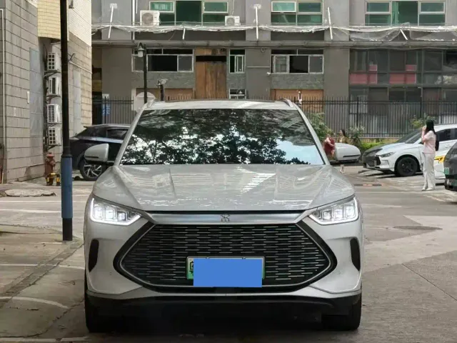 BYD Song PLUS — Фото автомобиля 2