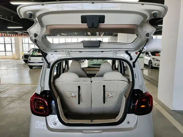 Wuling Hongguang Mini EV — Фото автомобиля 18