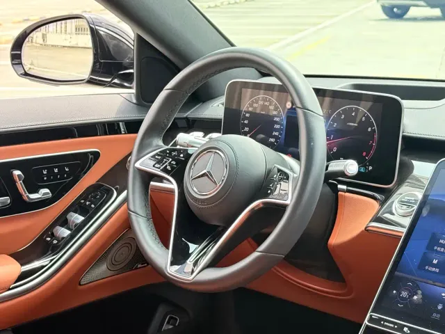 Mercedes-Benz S-Class — Фото автомобиля 9