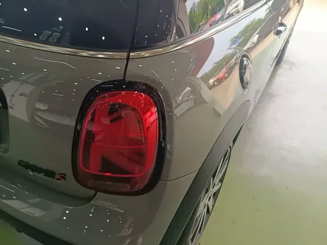 MINI Hatch — Фото автомобиля 7