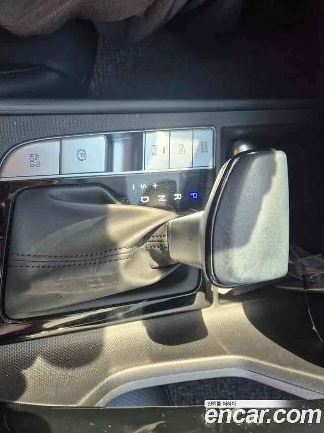 Hyundai Avante CN7 — Фото автомобиля 10