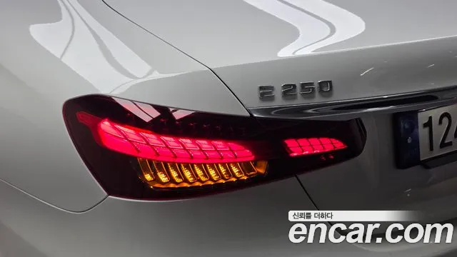 Mercedes-Benz E-Class W213 — Фото автомобиля 8
