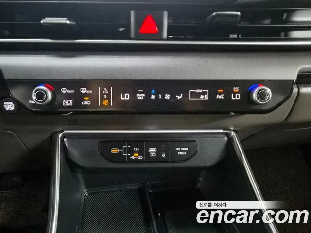 Kia Carnival 4th Gen — Фото автомобиля 11