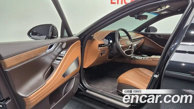 Genesis G80 Electrified G80 (RG3) — Фото автомобиля 9