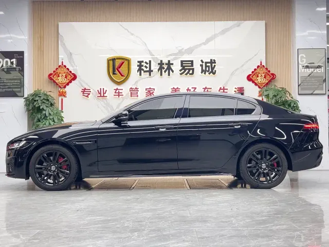 Jaguar XEL — Фото автомобиля 7
