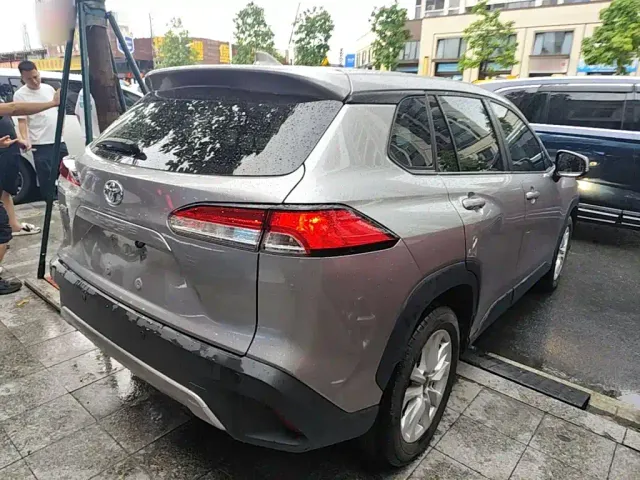 Toyota Corolla Cross — Фото автомобиля 6
