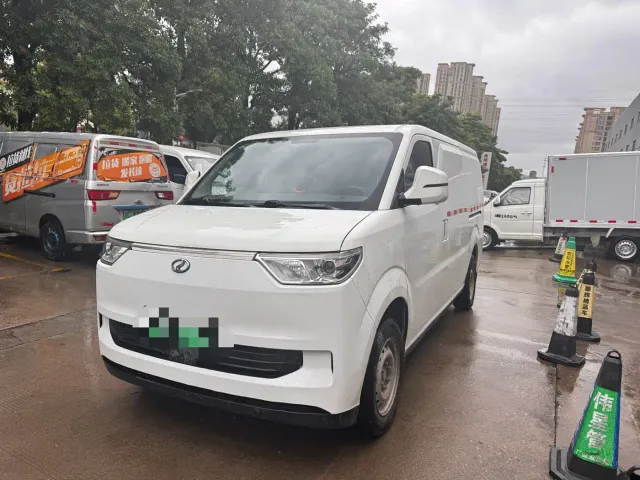 Фотография автомобиля — Ruichi New Energy EC75