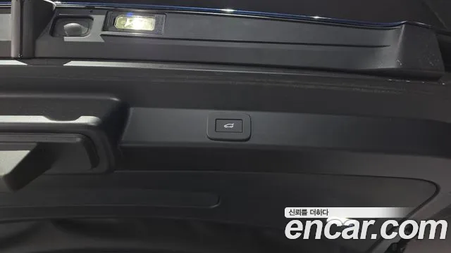 Land Rover Range Rover Sport — Фото автомобиля 16