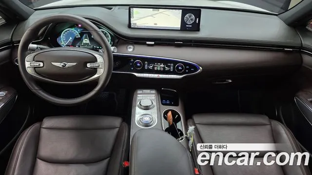 Genesis GV70 — Фото автомобиля 10