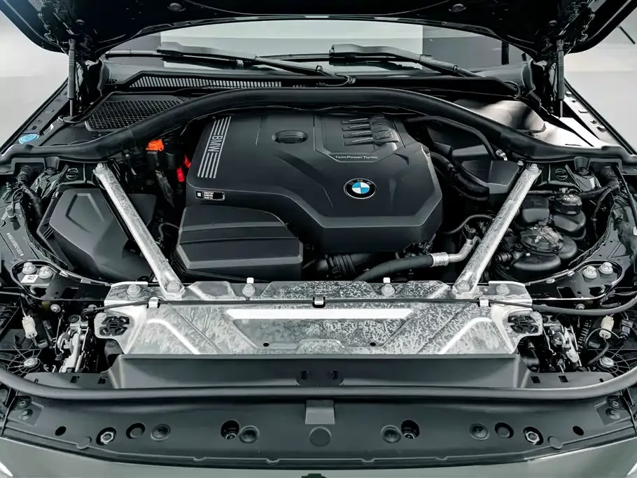 BMW BMW 4 Series 2023 430i M Sport Shadowline Package — Фото автомобиля 24