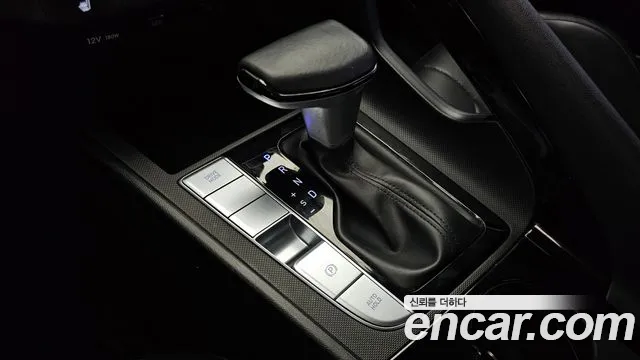 Hyundai Avante CN7 — Фото автомобиля 12