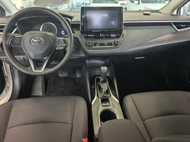 Toyota Corolla — Фото автомобиля 10