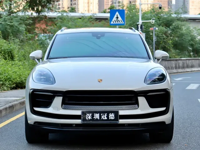 Porsche Macan — Фото автомобиля 2