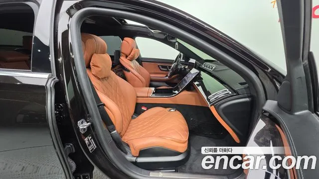 Mercedes-Benz S-Class — Фото автомобиля 9