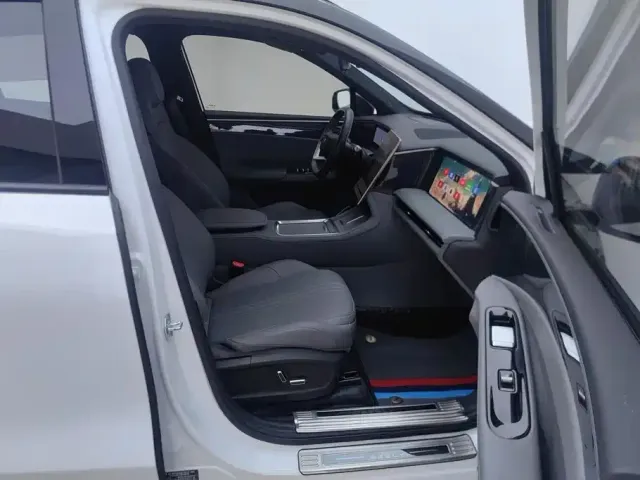Geely Galaxy L7 — Фото автомобиля 8