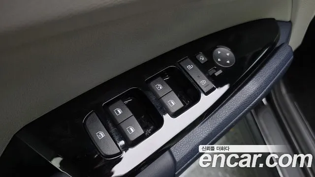 Kia Sportage Sportage 5-е поколение Дизель 2.0 2WD — Фото автомобиля 13