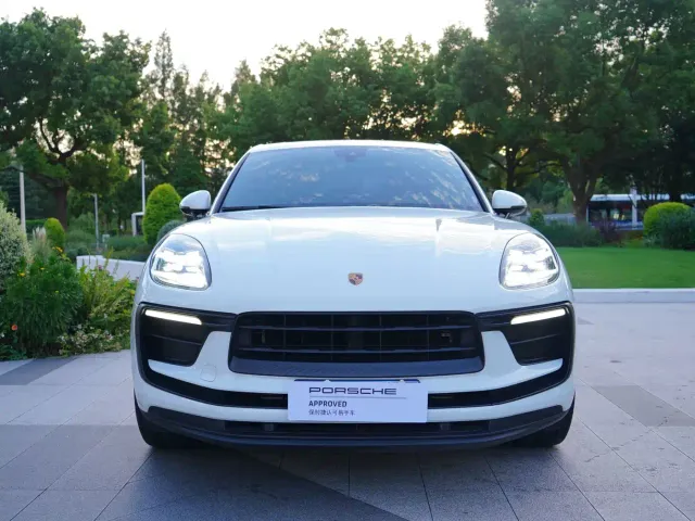 Porsche Macan — Фото автомобиля 2