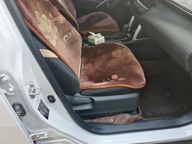 Toyota Corolla Cross — Фото автомобиля 8