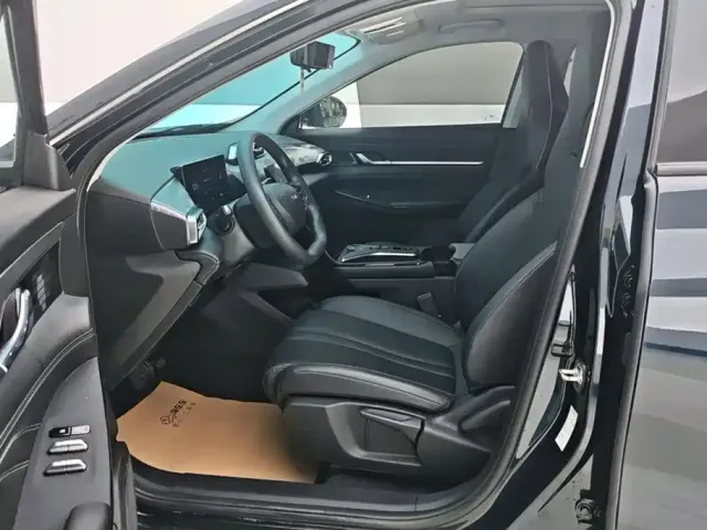 Dongfeng Aeolus Haohan 2024 Glory Edition 1.5T Fashion — Фото автомобиля 9
