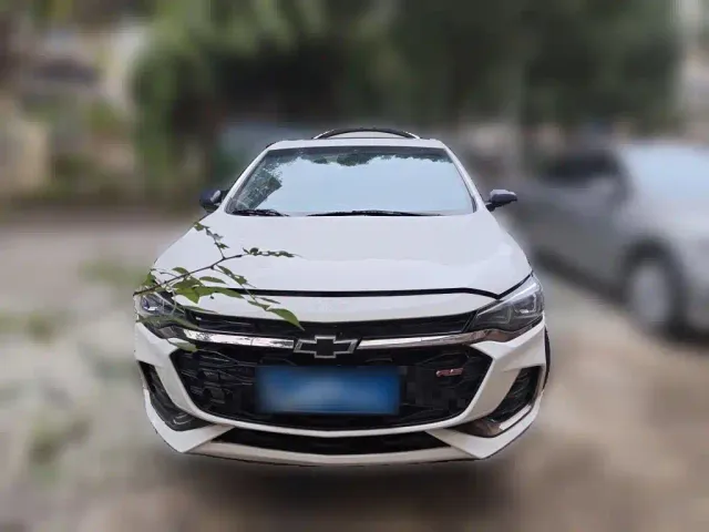 Chevrolet Monza — Фото автомобиля 2