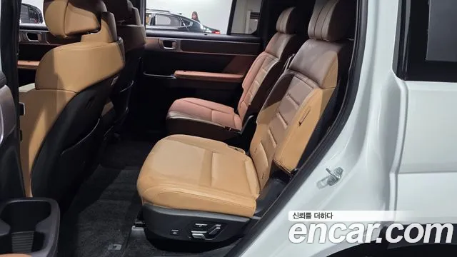 Hyundai Santa Fe MX5 — Фото автомобиля 17