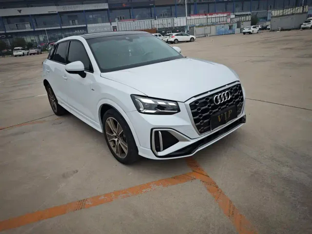 Audi Q2L — Фото автомобиля 8