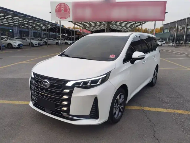 Фотография автомобиля — GAC Trumpchi M6