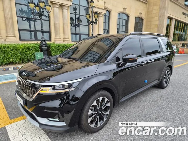 Фотография автомобиля — Kia Carnival 4th Gen